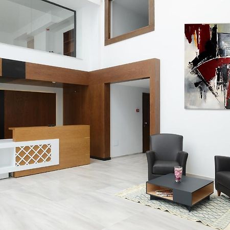 Hotel Lescure Business And Spa Megrine Bagian luar foto