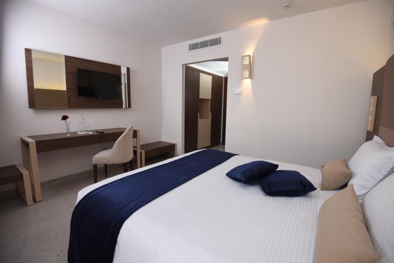 Hotel Lescure Business And Spa Megrine Bagian luar foto
