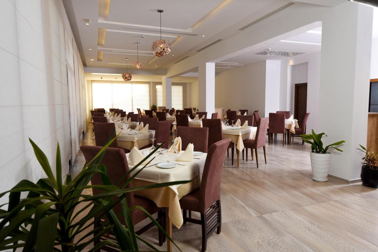 Hotel Lescure Business And Spa Megrine Bagian luar foto