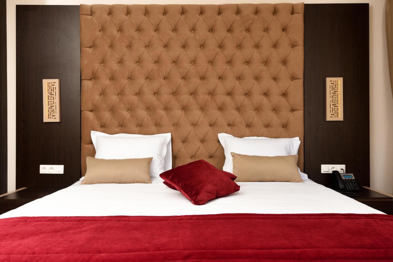 Hotel Lescure Business And Spa Megrine Bagian luar foto