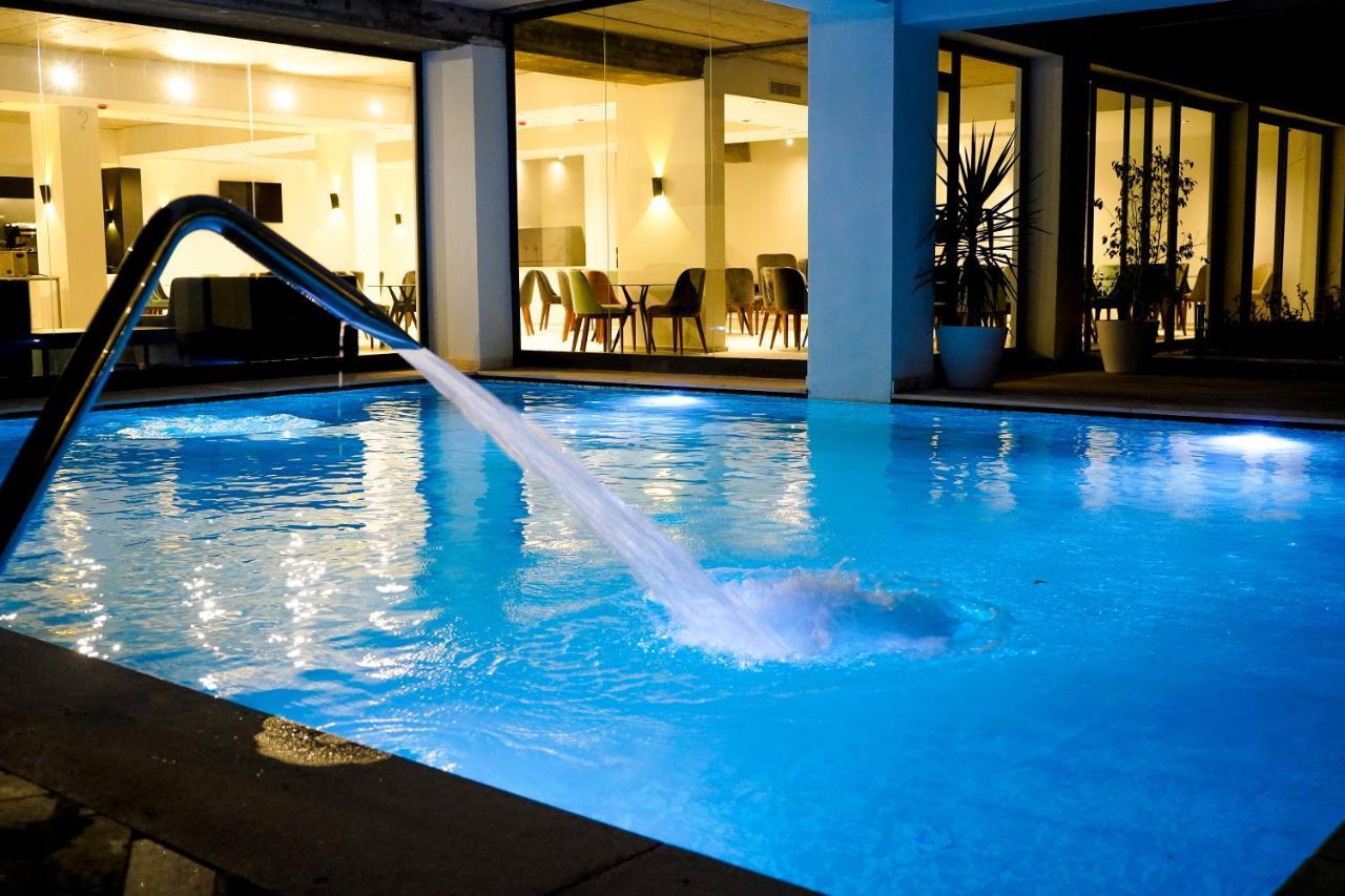 Hotel Lescure Business And Spa Megrine Bagian luar foto